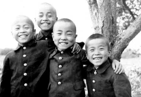 page01b.jpg (219751 �o�C�g)