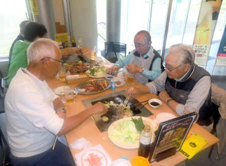 CIMG7075.JPG (525001 バイト)
