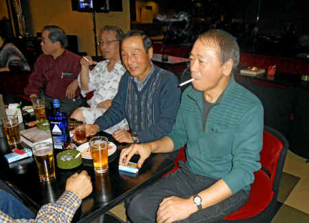 bar04.jpg (956338 バイト)